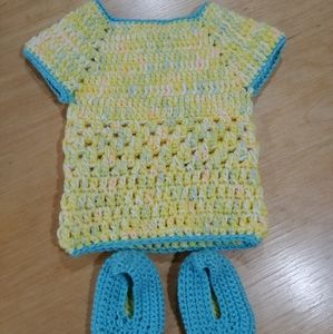 Ensemble pour bébé jaune et bleu